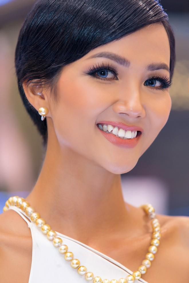 da den luc hoa hau h'hen nie thay doi kieu toc truoc khi tham gia miss universe 2018! - 2